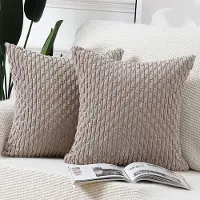 Unyqoos Set van twee zachte gestreepte kussenhoezen in taupe voor een boho uitstraling