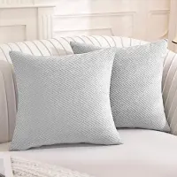 Unyqoos Set van 2 zilvergrijze kussenhoezen met elegant geometrisch patroon