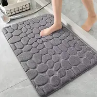 Unyqoos Comfortabele en absorberende badmat van traagschuim voor elke badkamer