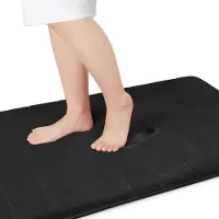 Unyqoos Zwarte Badmat met Antislip en Hoge Wateropname voor Comfortabele Badkamer