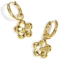 Yehwang Oorringen met bloem hanger