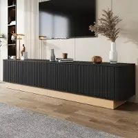 STILVORA TV-meubel met 4 deuren en ruime opbergruimte, in een luxe stijl. TV-kast met verstelbare planken en afgeronde hoeken. Moderne, minimalistische mediameubel