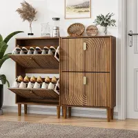 HAUSS SPOLE Schoenenkast - Minimalistisch Met Ribbeldesign - 2 Kanteldeuren Voor Hal En Entree - MDF Spaanplaat - Bruin - 60 Cm Breed