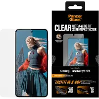 PanzerGlass Ultra Wide Fit FastFit in-a-box Screenprotector voor de Samsung Galaxy S26