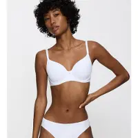 Triumph BH 'Essentials' wit