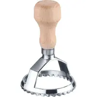 Westmark Ravioli Cutter Aurora – Praktische cirkelvormige uitsteker voor het uitsnijden van zelfgemaakte pasta en deeg, rond, Ø 68 mm – zink, beukenhout