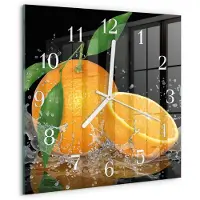 Drukarnia Piga Wandklok - sinaasappels Decoratieve Glazen Klok - 30x30 cm - Oranje Glazen Wandklok Design - Witte Handen - Vierkante Wandklok - Gekleurde Glazen Klok - Glazen Klok Met Print