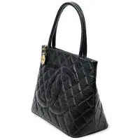 Chanel Timeless Medallion Tote schoudertas