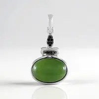Cavill - Zilveren Hanger - 925 Sterling Zilver Geplatineerd - Canadese Jade Ovaal Cabochon 5 37 ct - Zwarte Spinel Accenten - Luxe Hanger 28x16 mm