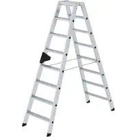 Munk aluminium trap, rechthoekige buisbomen, conische ladderboomgeleiding, nivello ladderschoenen, ergo-pad gripzone, tot 150 kg, 16 treden