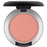 M.A.C Powder Kiss Powder Kiss Single Eyeshadow Strike A Pose