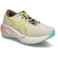 Asics NOVABLAST 5 TR 1012B983 Hardloopschoenen | Maat 38