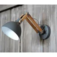 The Red Cartel Wandlamp Dexter naturel hout en grijs verstelbare leeslamp van Red Cartel