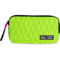 Muc Off Essentials Case - Telefoontasje - Waterdicht - Geel - Geschikt voor Plus smartphones - Met vakverdeling - YKK rits - Opbergtas voor accessoires