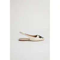 Lk bennett Frieda Flats Ecru Maat: 39 | Ballerina's Outlet | Dames | Creme