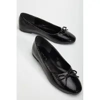 Prologue Amy Ballerina's