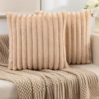 HAUSS SPOLE - Fluwelen Kussensloop- Thee-Geel - Kussenslopen 50 X 50 Cm - Set Van 2 - Kussenhoes - Kussenhoezen - Sierkussens - Pluche Stof