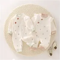 VBM babypyjama - zalig zacht - 2-4 maand