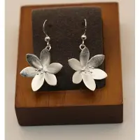 925 Sterling zilveren oorhangers bloeiende bloem - zilveren bloemen oorhangers - oorbellen open bloemen van zilver - zonnige oorbellen - sierlijke lange dames oorbellen