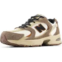 New Balance 530 Sneakers Dames - Bruin - Maat 36 - Synthetisch, Textil