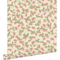 ESTAhome behang aardbeien lichtgroen en roze - 50 x 900 cm - 132170
