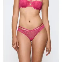 Triumph Slip 'That Night In Vegas' pink