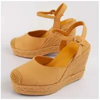 Montevita Espadrilles Met Een Sleehak Balenci10 Geel