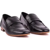 WALK LONDON Capri Penny Schoenen