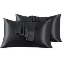 Azalia Set van 2 Satijn kussenslopen 50 x 75 cm , Zacht en Zijdig Bed Kussen Kussen Kussen Zwart, Envelop Sluiting, Anti-mijt en Hypoallergeen, Haar en Huid Bescherming tegen rimpels