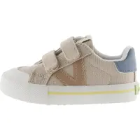 Victoria Lage sneakers TRIBU kind 26