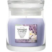 Yankee candle - Lavender Vanilla Small Jar Geurkaars - tot 30 branduren