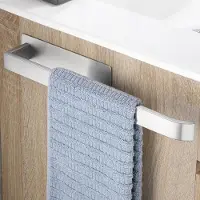 Famanu - Handdoekhouder zonder boren 304 roestvrij staal handdoekstang zelfklevende handdoekhouder badkamer handdoekhouder muur badhanddoekhouder stabiel eenarmig edel geborsteld zilver