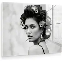 MuchoWow Glasschilderij 160x120 cm - Schilderij acrylglas - Edgy - Vrouw - Zwart - Wit - Foto op glas - Muurdecoratie woonkamer - Wanddecoratie slaapkamer - Schilderijen