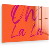 MuchoWow Glasschilderij 30x20 cm - Schilderij acrylglas - Oh la la - Oranje - Roze - Grafisch - Foto op glas - Muurdecoratie woonkamer - Wanddecoratie slaapkamer - Schilderijen