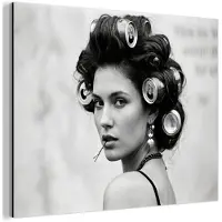 MuchoWow Aluminium schilderij 160x120 cm - Wanddecoratie metaal - Edgy - Vrouw - Zwart - Wit - Metalen muurdecoratie woonkamer - Decoratie industrieel - Foto op dibond - Industriële accessoires slaapkamer