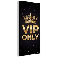 MuchoWow Aluminium schilderij 80x160 cm - Wanddecoratie metaal - Kroon - Goud - VIP - Metalen muurdecoratie woonkamer - Decoratie industrieel - Foto op dibond - Industriële accessoires slaapkamer