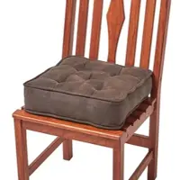 Homescapes Bruin zitkussen – zitverhoger/stoelkussen 40 x 40 cm met velours bekleding