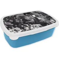 MuchoWow Broodtrommel Blauw - Lunchbox Springen - Paard - Zwart - Wit - Brooddoos 18x12x6 cm - Brood lunch box - Broodtrommels voor kinderen en volwassenen