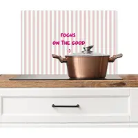 KitchenYeah Spatscherm keuken 60x40 cm - Kookplaat achterwand Focus on the good - Strepen - Roze - Smiley - Muurbeschermer - Spatwand fornuis - Hoogwaardig aluminium