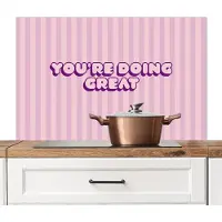 KitchenYeah Spatscherm keuken 100x65 cm - Kookplaat achterwand Paars - Strepen - You're doing great - Schaduw - Muurbeschermer - Spatwand fornuis - Hoogwaardig aluminium