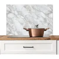KitchenYeah Spatscherm keuken 80x55 cm - Kookplaat achterwand Grijs - Wit - Marmer print - Muurbeschermer - Spatwand fornuis - Hoogwaardig aluminium