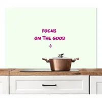 KitchenYeah Spatscherm keuken 120x80 cm - Kookplaat achterwand Focus - Beige - Roze - Smiley - Muurbeschermer - Spatwand fornuis - Hoogwaardig aluminium
