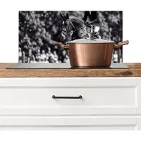 KitchenYeah Spatscherm keuken 60x30 cm - Kookplaat achterwand Springen - Paard - Zwart - Wit - Muurbeschermer - Spatwand fornuis - Hoogwaardig aluminium