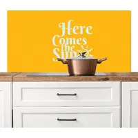 KitchenYeah Spatscherm keuken 120x60 cm - Kookplaat achterwand Geel - Blauw - Here comes the sun - Muurbeschermer - Spatwand fornuis - Hoogwaardig aluminium