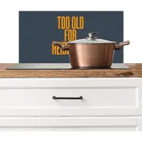 KitchenYeah Spatscherm keuken 60x30 cm - Kookplaat achterwand Too old for heidi klum - Geel - Blauw - Muurbeschermer - Spatwand fornuis - Hoogwaardig aluminium