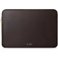Tech-Protect Fleece MacBook 13 / 14 Inch Sleeve Donkerbruin
