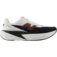 New Balance Loopschoen 'FuelCell Rebel v5' zwart / wit