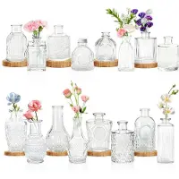 NaiZy 16 stuks Kleine Vaasjes Glazen Klein Mini Bloemenvaas Met Gesneden Versieringen Bloemstukken Vazen Vintage Tafeldecoratie Voor Thuis, Bruiloften, Verjaardagen, Feesten (Transparant)
