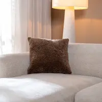 Bronx71 Sierkussen Day chenille chocolate brown 45 x 45