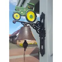 BMPdesign Grote Wandbel - Deurbel, Met Handbeschilderde groene tractor - Gietijzer - 38 x 22.5 cm